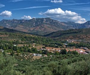 Qué sitios son famosos para visitar en Las Gabias